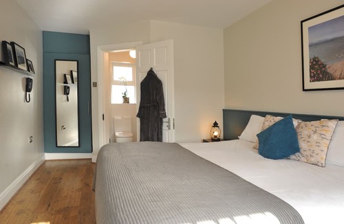 Donegal House | Gateway Lodge Donegal