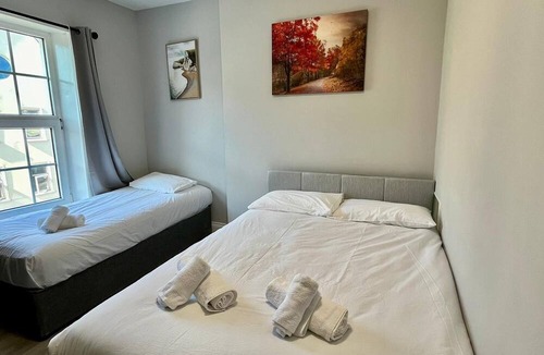 Cork Hotel | Shamrock Inn