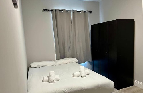 Cork Hotel | Shamrock Inn