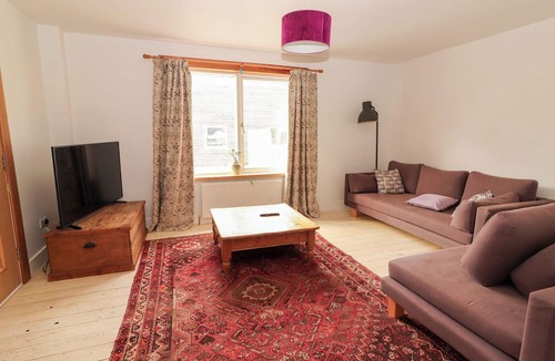 Ardnatrush Cottage | Shanti Gher