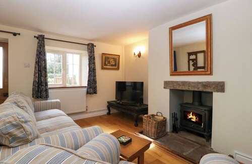 Blakeney Cottage | Court House Cottage