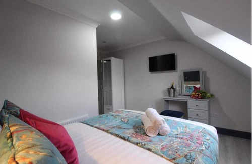 Mallow Bed & Breakfast | N20 Inn Hotel