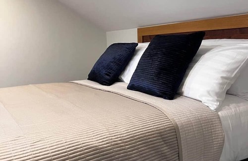 Maynooth House | 53 Luxury Accommodation