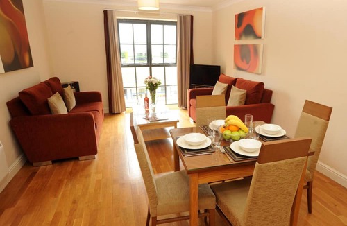 Redcliffe Apartment | PREMIER SUITES Bristol Redcliffe