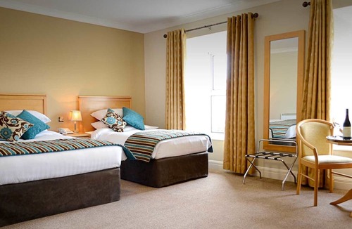 Kiltimagh Hotel | Cill Aodain Court Hotel