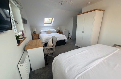 Clady House | Ardbrin Lodge Guest Accommodation