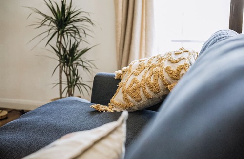 Attleborough Ski Chalet | Country Lodge Deluxe