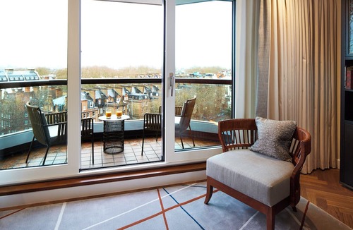 Courtfield Apartment | Cheval Gloucester Park at Kensington