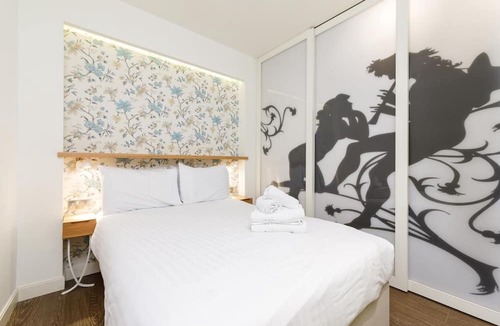 Riverside Apartment | London Bridge Boutique Apartments by Viridian Apartments