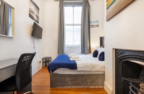Covent Garden Apartment | ^Cosy Two Bed AirCondisioned Apartment in Heart of Covent Garden London^
