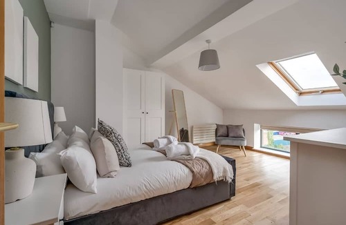 Belfast Apartment | Pottingers Quay