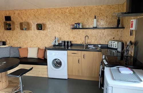 Fraserburgh House | Acdc Glamping, Campervan , Caravan and Tent Resort