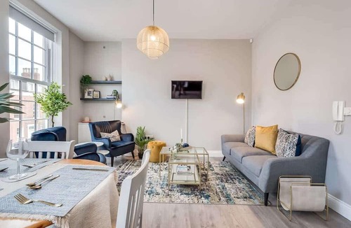 Belfast City Centre Apartment | Central Belfast Apartments: Botanic