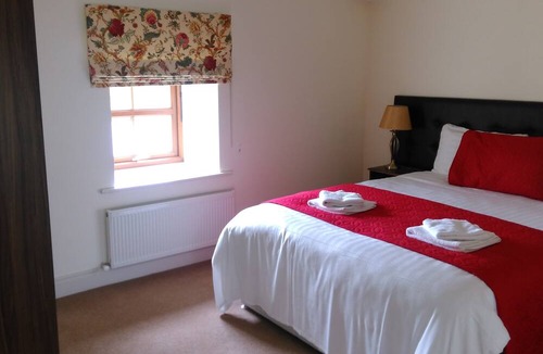 Tyrrellspass Apartment | New Forest Golf Club Apartments