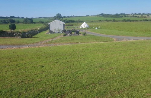 Ballyduff Cabin | Sleep4GlampingTent-NearTralee-Countryside