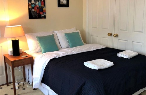 Kinsale Town Centre Apartment | 2 bedroom harbour view apartment in Kinsale