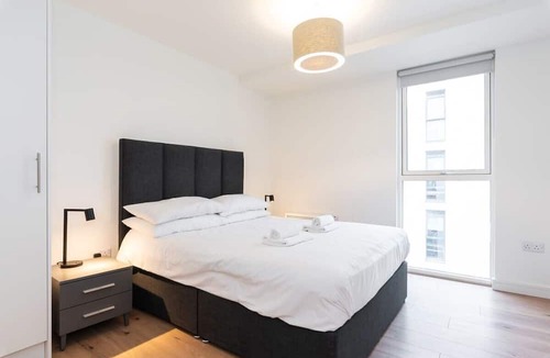 Sutton Cross Apartment | The Hunt by Dublin At Home