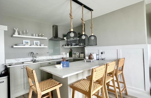 Portrush Apartment | Stunning sea view apartment - Sea Glass @ No 6