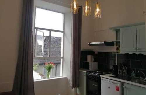 Cork Apartment | Perfect apartment - close to the train station