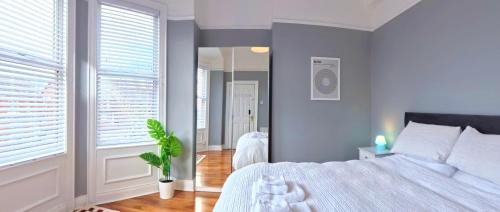 Belfast Apartment | Penthouse at The Urban Oasis