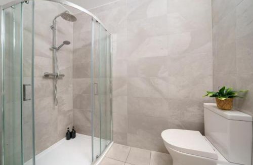 Broadstone Apartment | Super élégant appartement Carlos