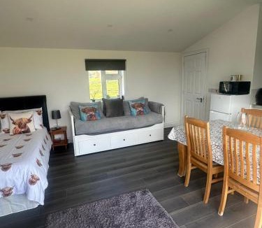 Ballyroddy Apartment | The Old Cowhouse