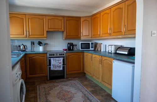 Dunseverick House | Saltwater Cottage
