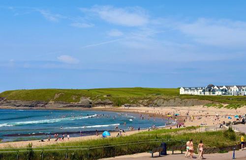 Drumacrin Apartment | Penthouse Sea View Apartment in Bundoran