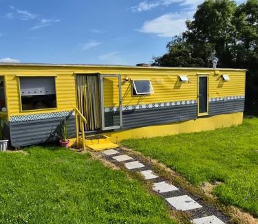 Crumlin House | Airport Cottage
