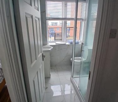 North Wall House | Connolly station homestay