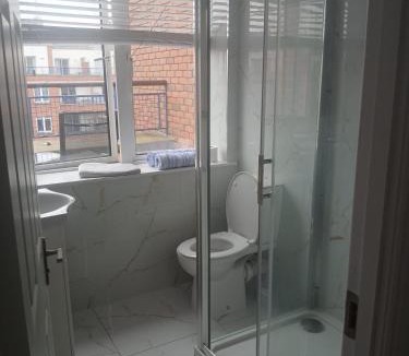 North Wall House | Connolly station homestay