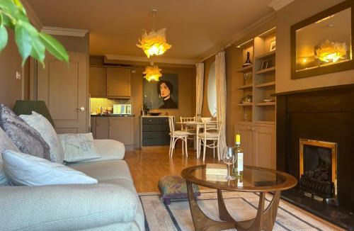 Stepaside Apartment | Mountain Way