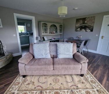 Ballyshannon House | Tully View House