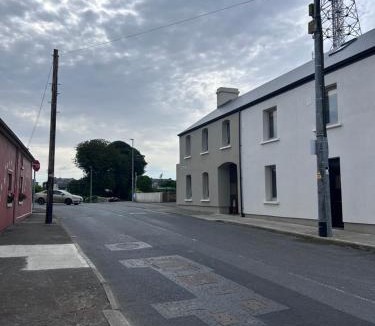 Ballinrobe House | Creagh Road House