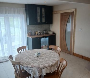 Lisdoonvarna Bed & Breakfast | Liam's Cottage Bed and Breakfast