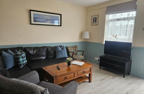 Burrow Apartment | Argyle Lodge