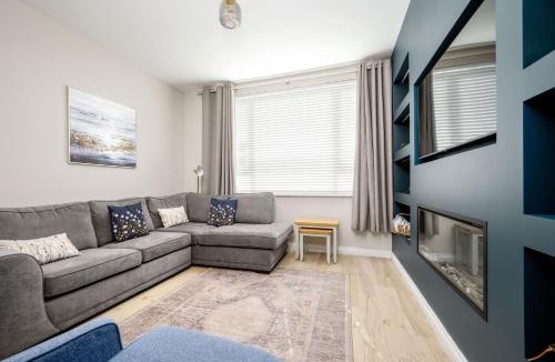Newcastle House | Mournes Hot Tub Retreat, 4-Star Accommodation