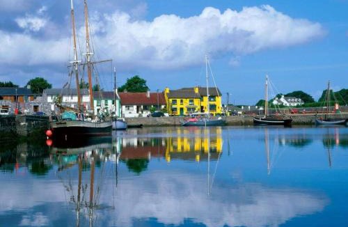 Kinvara Apartment | Kinvara harbour retreat