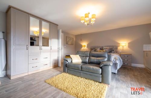 Hillsborough House | Homestead Hillsborough By Travel Lets Short Term Rental Agency Hillsborough Featuring Apartments, Deluxe Double Suites & Triple Ensuite Rooms