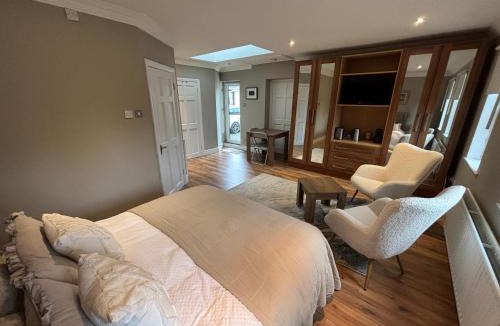Kilgreaney House | River Court House