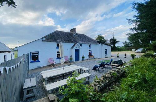 Blackwater House | The Olde Farmhouse
