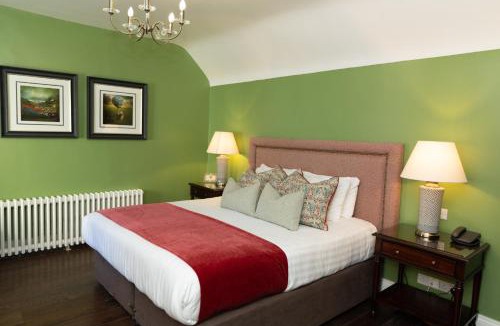 Ballynahinch Hotel | Millbrook Lodge