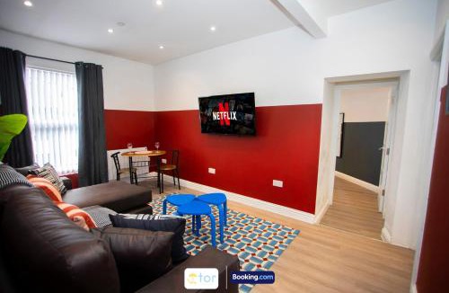Newport Apartment | Caxton House Newport by The One Retreats