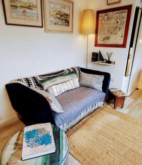 Portaferry Apartment | Ropewalk Cottage - A Little Treasure By The Coast
