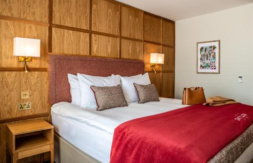 Glasnevin Hotel | Dublin Skylon Hotel