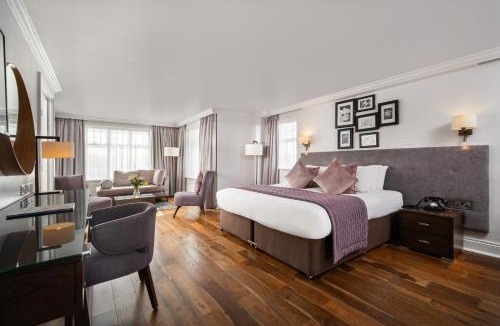 Belfast Hotel | Ivanhoe Inn and Hotel