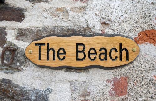 Crossabeg House | Kilpatrick Glebe - House and Beach Studio - Pet Friendly