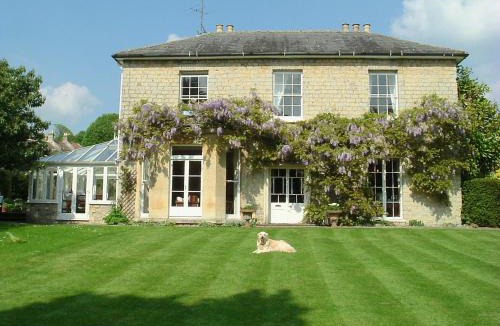 Bath House | The Cottage at Weston Lawn