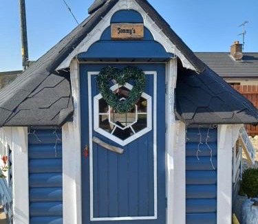 Londonderry Cabin | Nesswood Glamping Holiday Pods