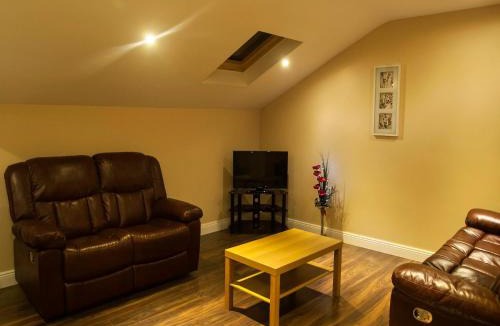 Lusk Apartment | Hillview Self Catering